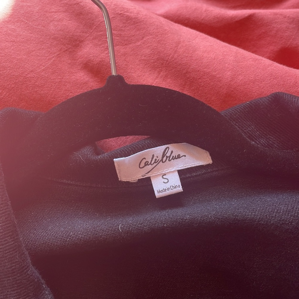 Jacket - Picture 3 of 3